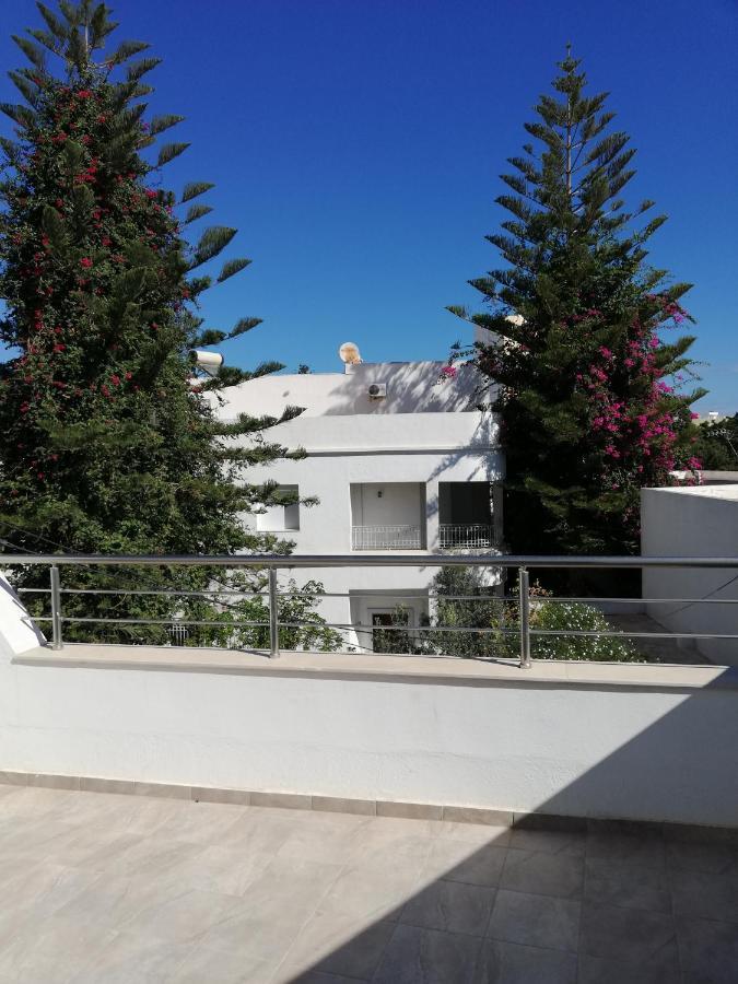 Residence Debbabi Sans Coupure D'Eau Monastir Exteriör bild