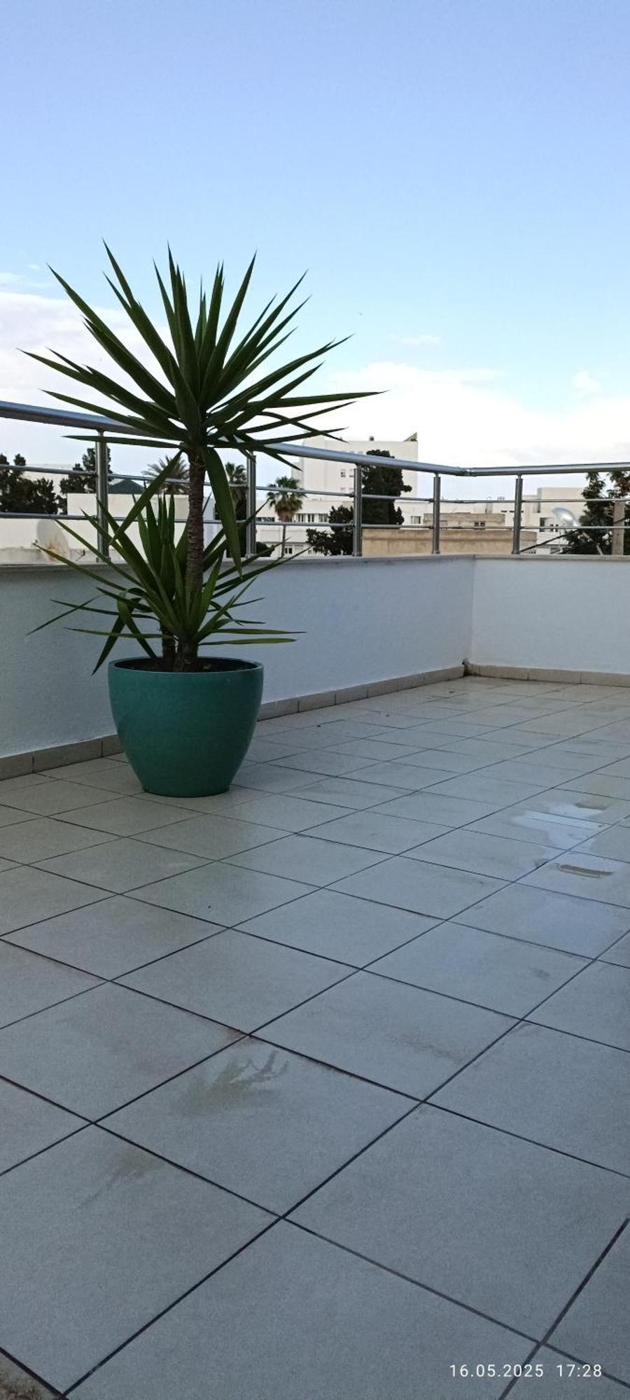 Residence Debbabi Sans Coupure D'Eau Monastir Exteriör bild